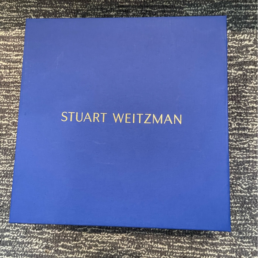 Stuart Weitzman Box
